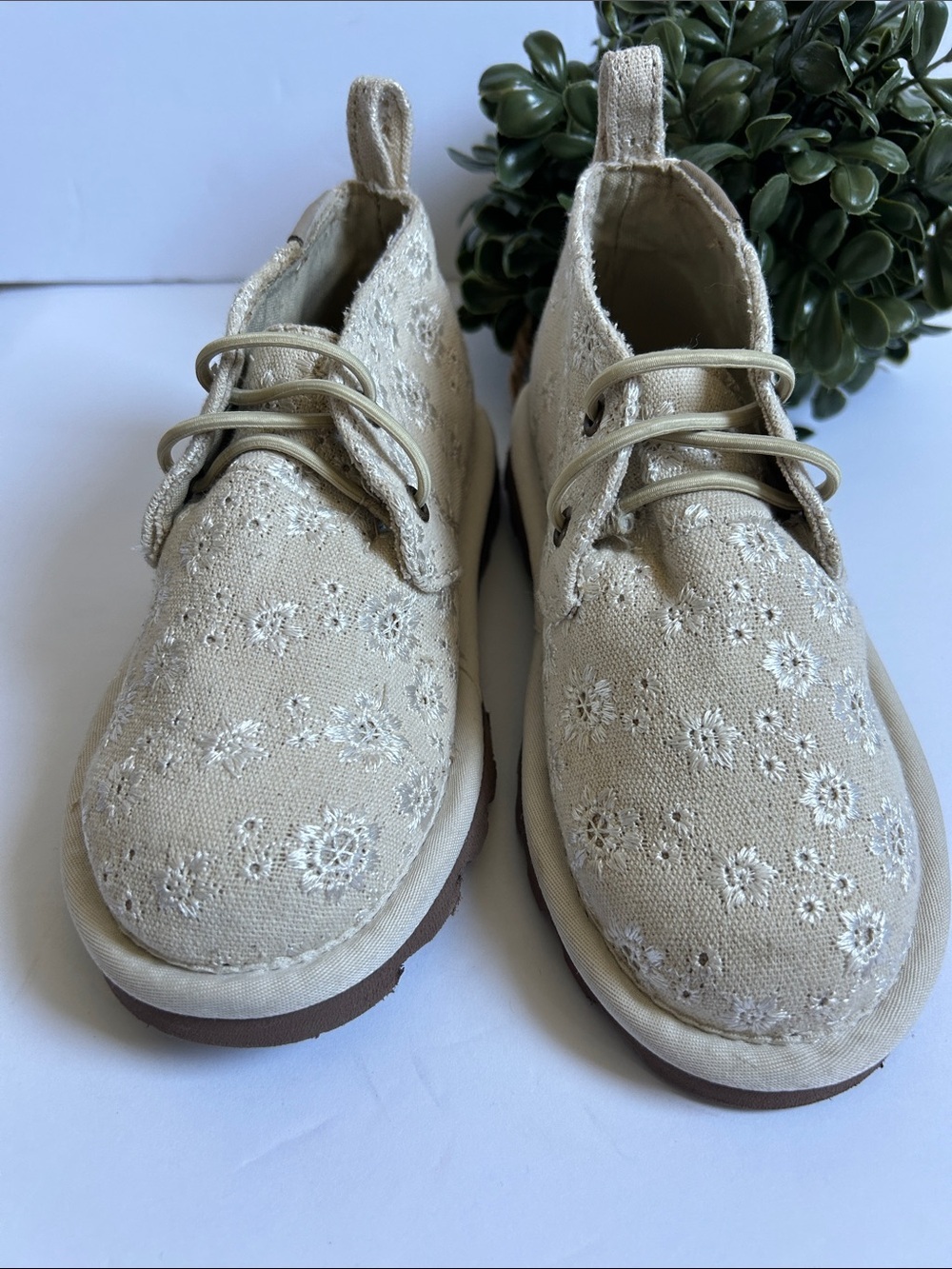BearPaw Kids Cream Floral Canvas Ankle Boots - Picture 2 of 10